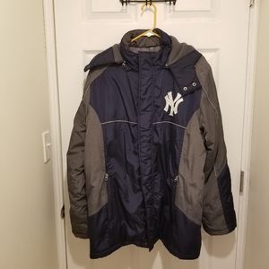Mens NY Yankees Jacket Size M